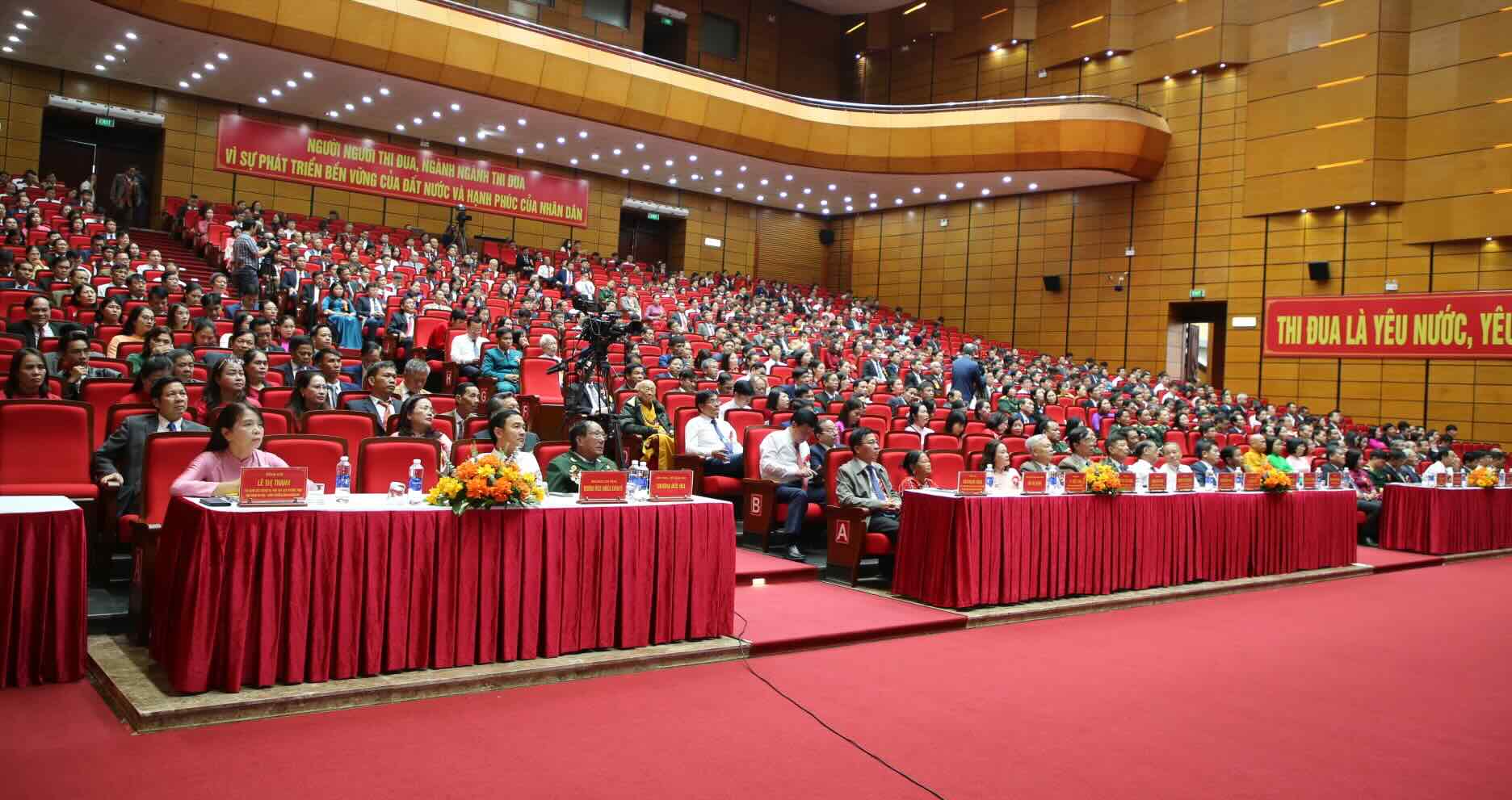 475 ejemplos tipicos participan en el I Congreso de Carreras Patriotas de Quang Tri. Foto: Cong Sang