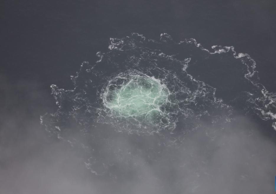 Ro ri khi dot tren vung dac quyen kinh te Thuy Dien ngay 28.9.2022 sau vu no Nord Stream. Anh: Xinhua