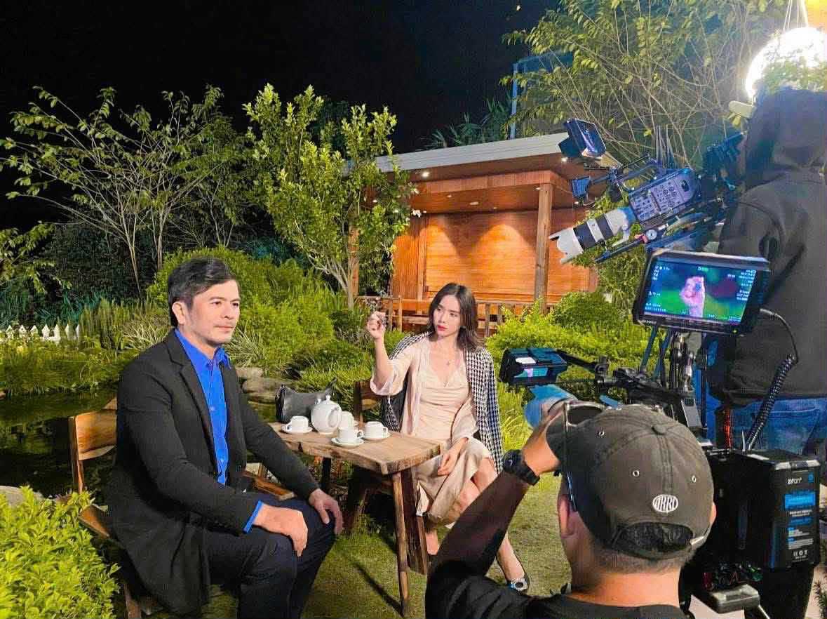 Actress Bella Mai and her co-star in the movie The condolence. Photo: Producer.