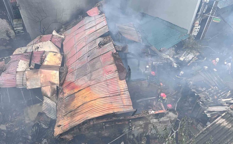 Scene of a house fire in Tay Mo ward, Hanoi. Photo: Manh Huy