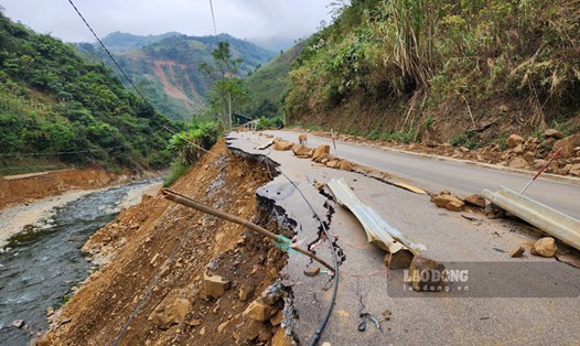 Sở Xây dựng Cao Bằng đang triển khai loạt gói thầu sửa chữa đường trong dịp cuối năm. Ảnh: Nhóm PV