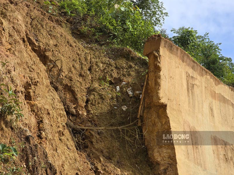 Mot diem taluy da duoc ke nhung van co nguy co sat lo. Anh: Nhom PV
