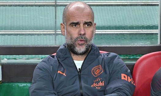Pep Guardiola chưa thể giúp Man City tìm lại sự ổn định.  Ảnh: AFP