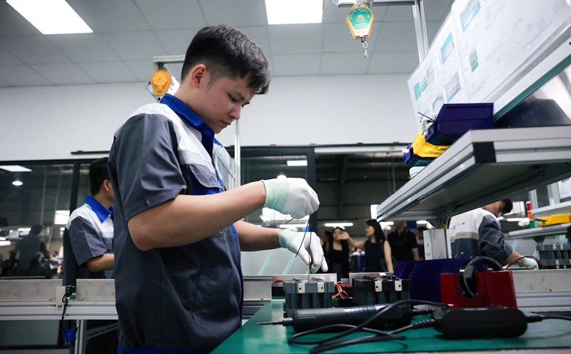 HSBC raised its forecast for Vietnam's GDP growth in 2025 to 7.9% (up from the previous forecast of 6.6%). Photo: Hai Nguyen