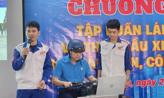 Tập huấn lái xe an toàn cho công nhân lao động Công ty Nam Thuận. Ảnh: Công đoàn phường Thủy Nguyên - Hải Phòng