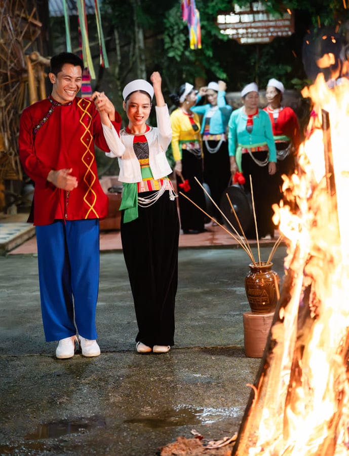 Anh: Nhan vat cung cap