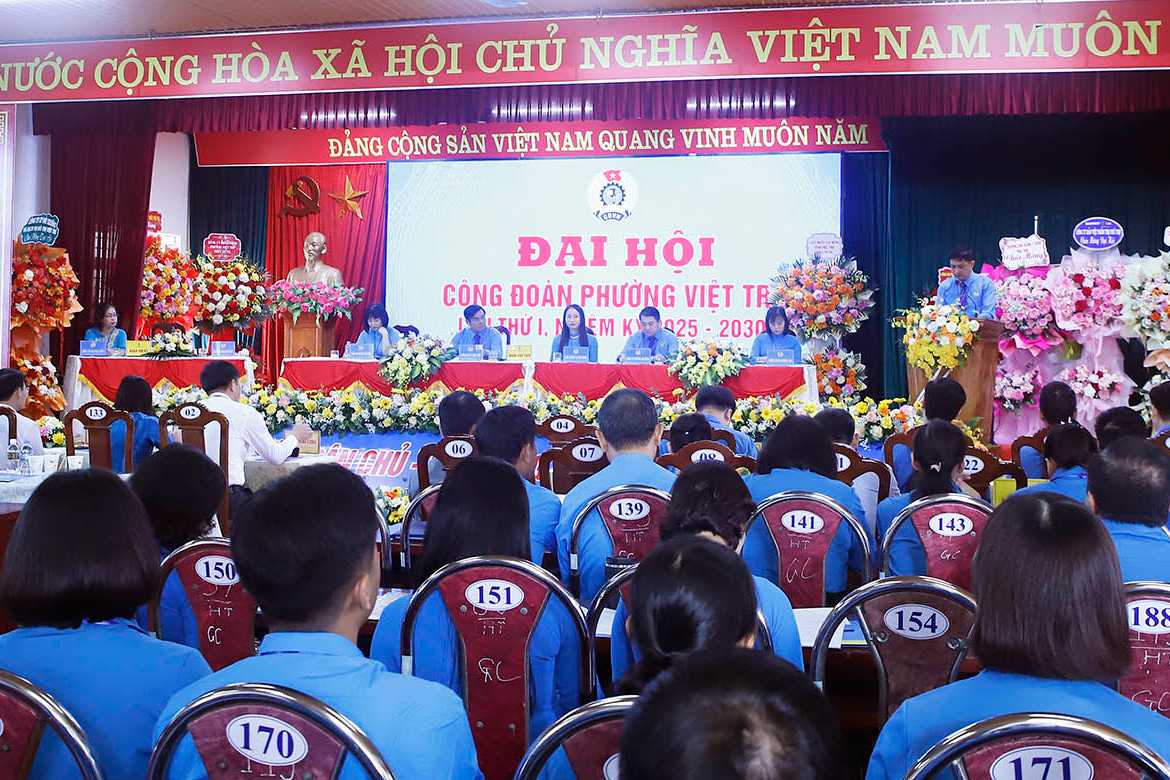 Viet Tri Ward held the 1st Trade Union Congress with the theme "Solidarity - Democracy - Discipline - Innovation - Development". Photo: Thanh Hoa.