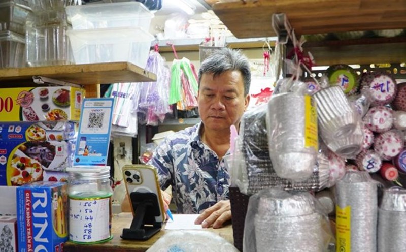 Abolishing contract tax, business households enter the period of transparent declaration. Photo: Ngoc Anh