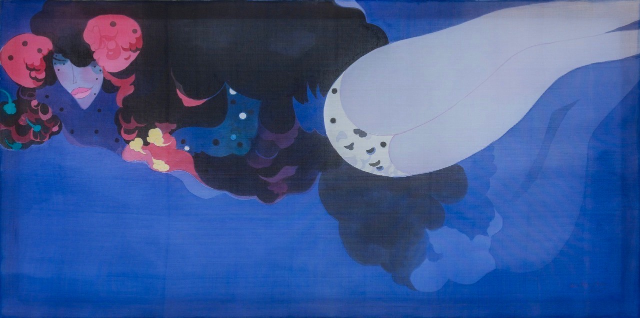 この展覧会はシルク作品で注目を集めました。写真：組織委員会.