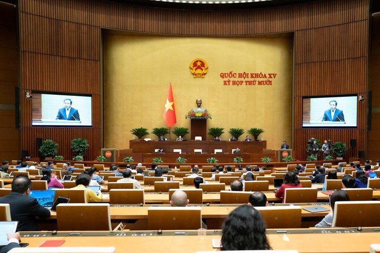 Quang canh phien thao luan chieu 28.10 cua Quoc hoi. Anh: Quochoi.vn