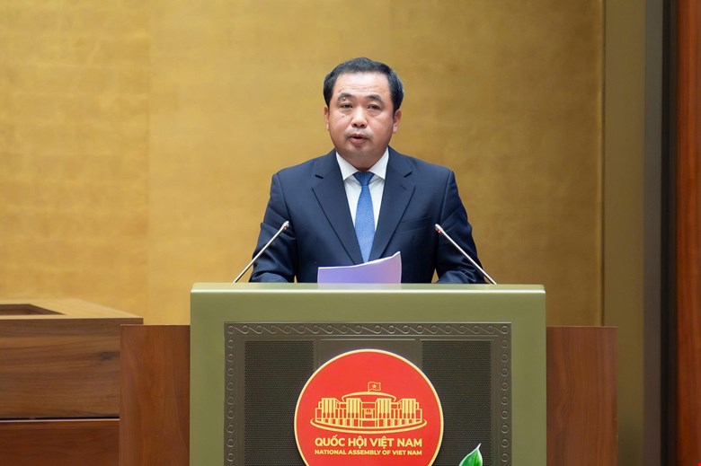 Minister of Agriculture and Environment Tran Duc Thang said that air pollution in Hanoi and Ho Chi Minh City is still complicated. Photo: Quochoi.vn