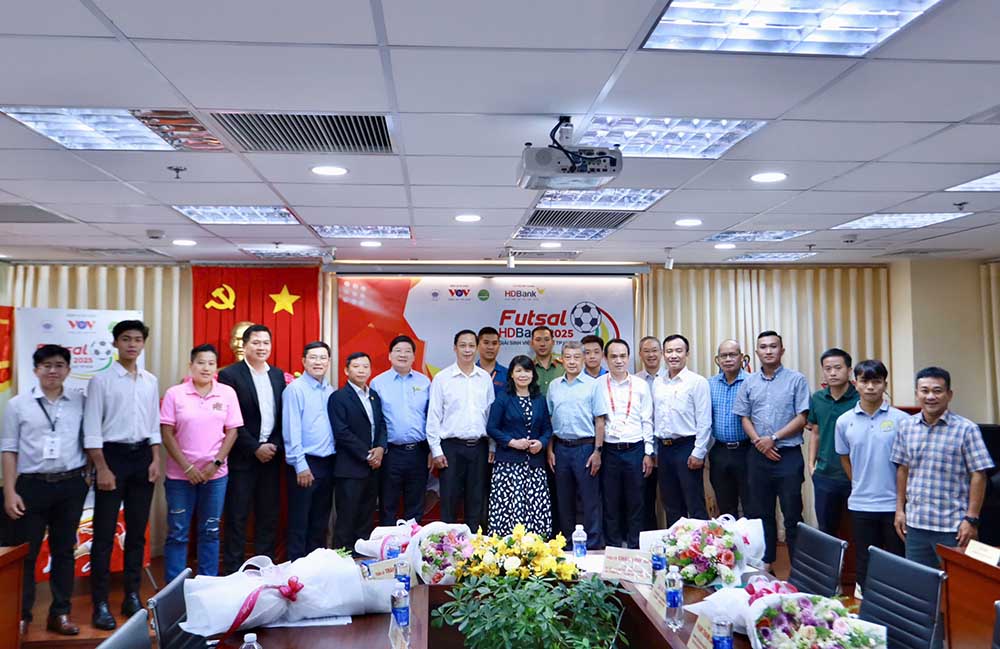 Cac dai bieu tham gia buoi cong bo giai dau. Anh: Thanh Vu