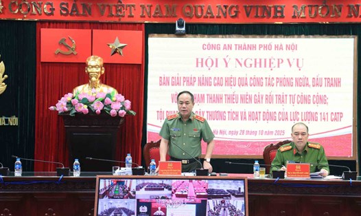 Trung tướng Nguyễn Thanh Tùng, Giám đốc Công an Hà Nội phát biểu chỉ đạo hội nghị. Ảnh: Công an Hà Nội