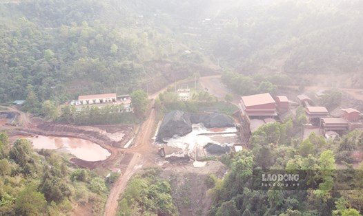 Mỏ sắt Nà Rụa đang được mở rộng để phục vụ khai thác khai trường phía Bắc. Ảnh: Tân Văn