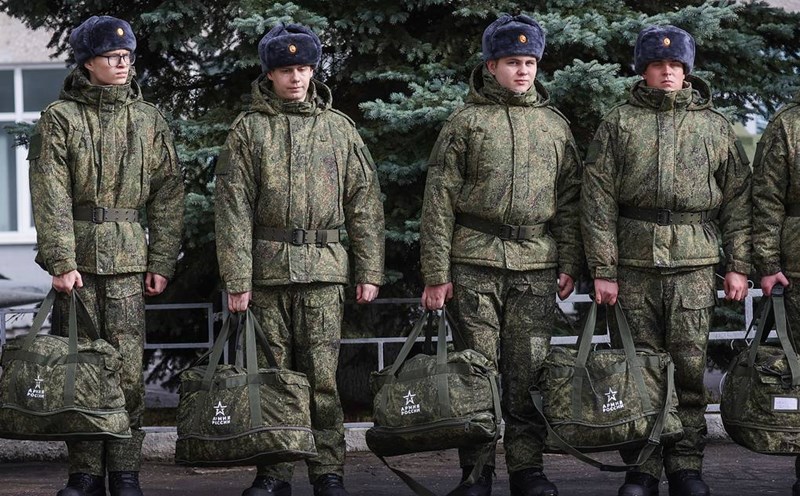 The Russian State Duma has passed a new law allowing year-round military service procedures. Photo: TASS