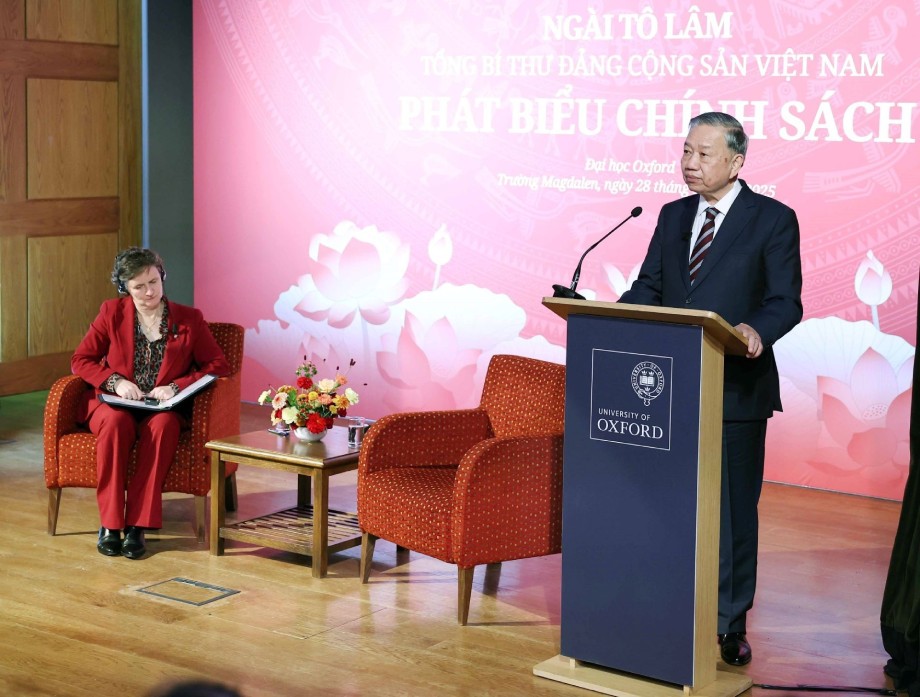 General Secretary To Lam delivered a policy speech at Oxford University. Photo: Thong Nhat  VNA