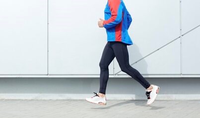 Increase your walking steps, reduce excess fat. Photo: Thuy Duong