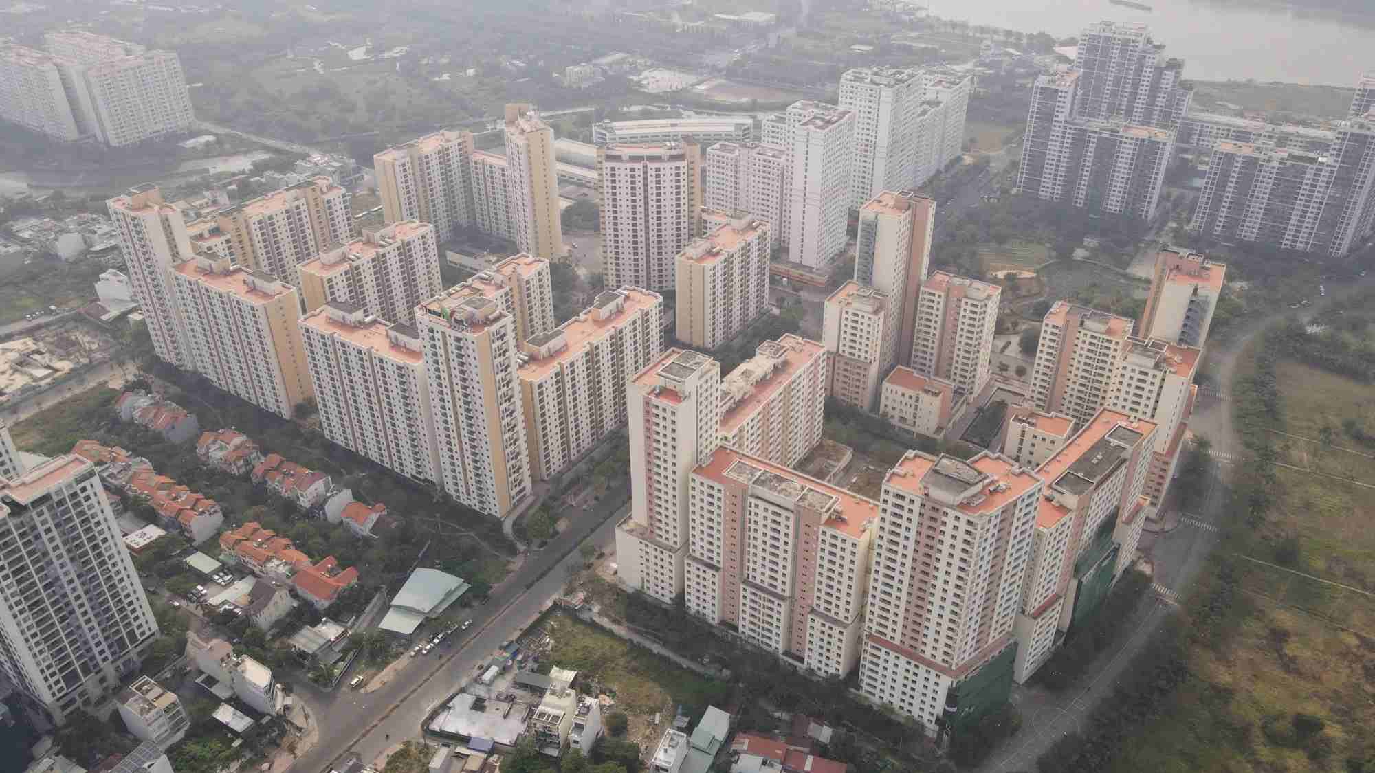 A good solution is needed to create land funds, as well as unlock mechanisms to quickly implement social housing projects. Photo: Anh Tu