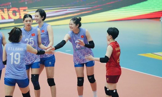 Đội tuyển bóng chuyền nữ Việt Nam sẽ thận trọng hướng đến giành thành tích cao nhất tại SEA Games 33. Ảnh: VFV