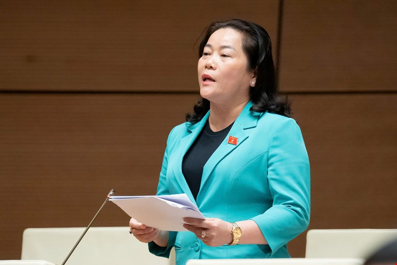 National Assembly Delegate Le Thi Thanh Lam speaks. Photo: Quochoi.vn
