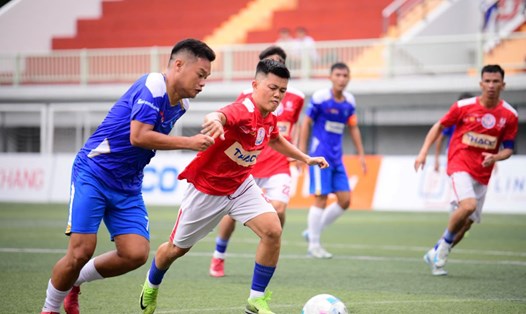 Vòng chung kết Giải bóng đá công nhân, viên chức 2025 quy tụ 16 đội bóng xuất sắc nhất sau vòng loại. Ảnh: Định Quang