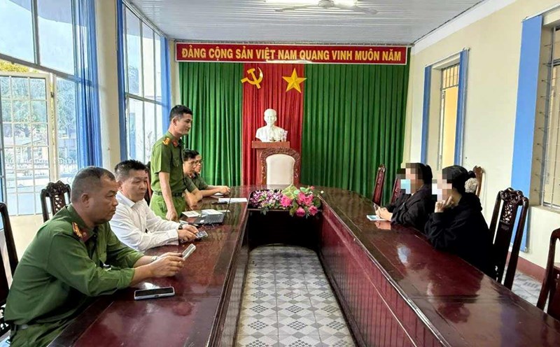 The two people who posted false information were summoned by the police for questioning. Photo: Provided by the police