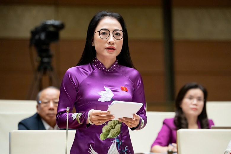 Dai bieu Quoc hoi Tran Khanh Thu. Anh: Media Quoc hoi