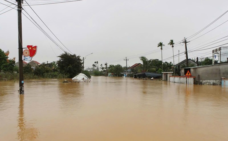 Floods on rivers in Da Nang have surpassed the historical flood mark in 1964. Photo: Quang Hung