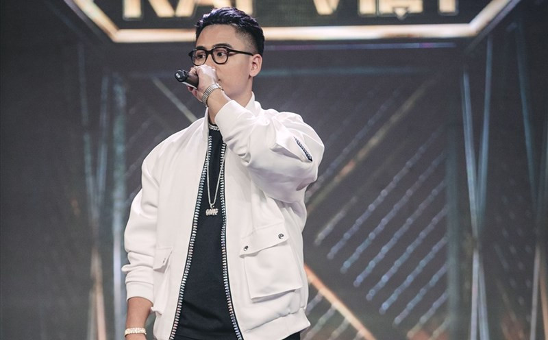 GDucky tren san khau Rap Viet. Anh: Nha san xuat