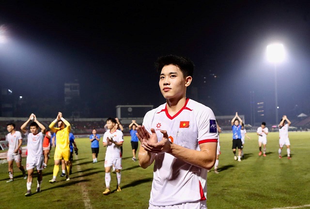 Nguyen Dinh Bac cua U22 Viet Nam la cai ten duoc truyen thong Indonesia danh gia cao tai SEA Games 33. Anh: VFF