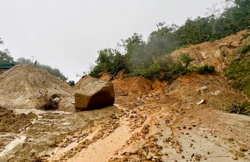 Nguy co sat lo lan rong o Hung Son, chinh quyen Da Nang khan truong ung pho. Anh: Truong An