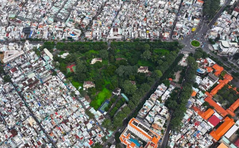 The land plot No. 1 Ly Thai To Street (HCMC) with an area of over 4.4 hectares will become a park. Photo: Anh Tu