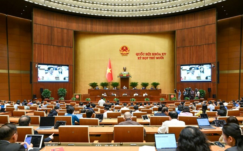 National Assembly discussion session on October 29 on socio-economic development plan. Photo: Pham Dong