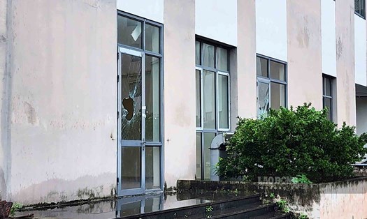 Hàng loạt nhà tái định cư, chung cư ở Hà Nội để không, hoang hóa trong khi nhiều người lao động thu nhập thấp có nhu cầu mua, thuê nhà ở. Ảnh: Nguyễn Tùng.