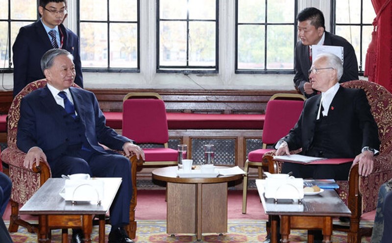 General Secretary To Lam met with Senate President John Mcfall. Photo: VNA