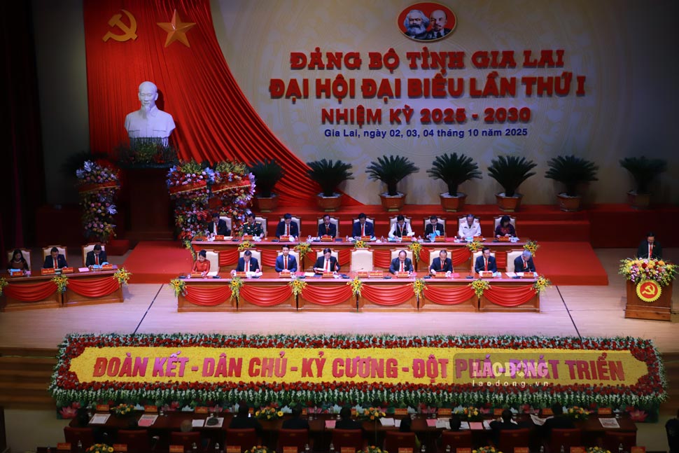 Khai mac phien chinh thuc Dai hoi. Anh: Hoai Phuong