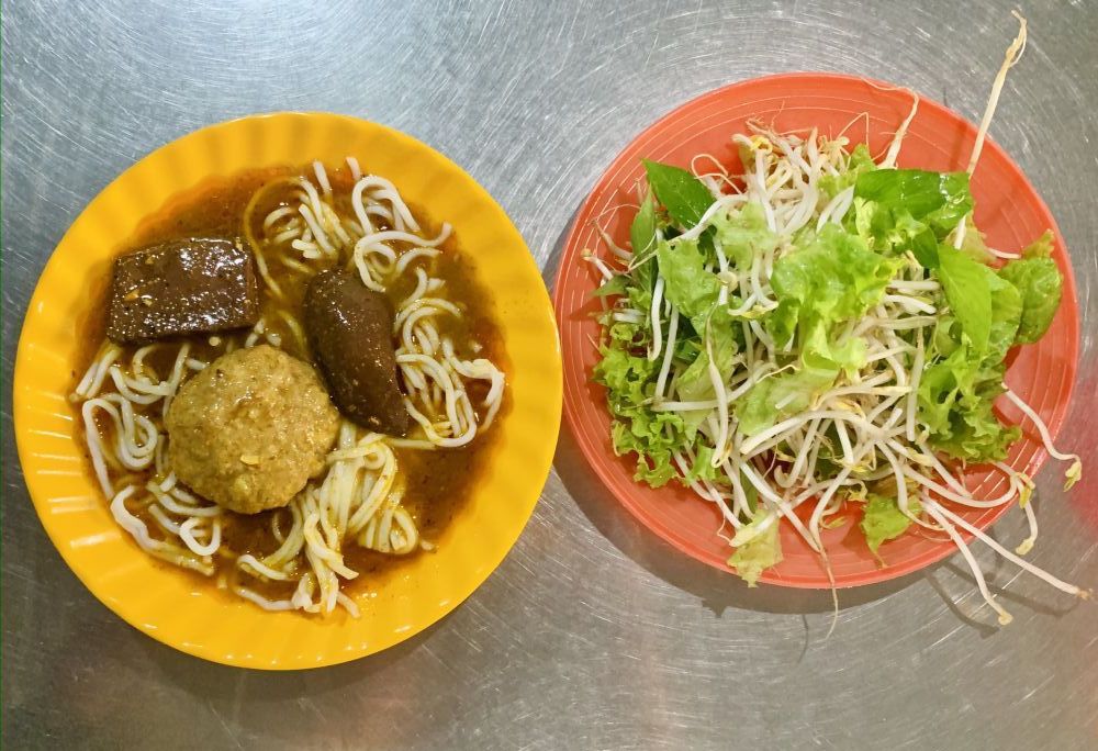 Ngất ngây với bánh tằm cay