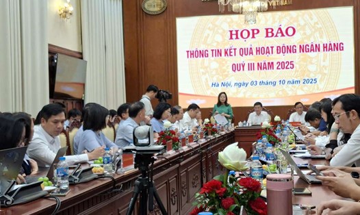 Bà Hà Thu Giang - Vụ trưởng Vụ Tín dụng các ngành kinh tế (NHNN) cho biết, dư nợ tín dụng bất động sản đạt hơn 4 triệu tỉ đồng. Ảnh: Lục Giang
