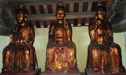 Tượng Tam Thanh chùa Sổ. Ảnh: Kế Hưng