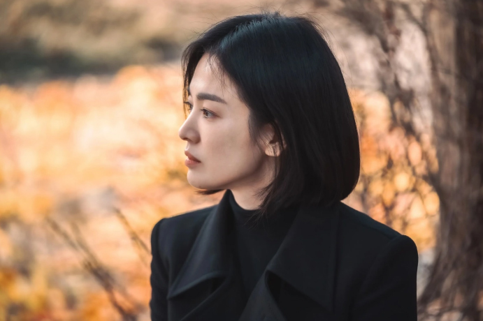 Song Hye Kyo in the movie "The Glory". Photo: Netflix
