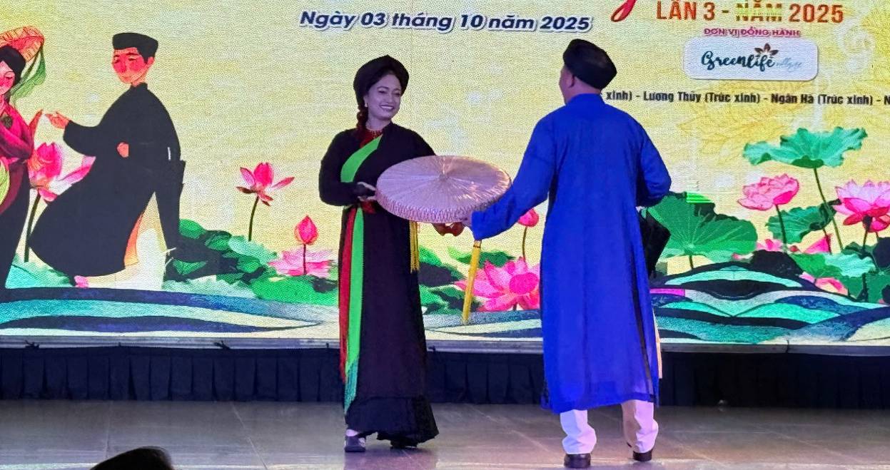 Một phần thi của thí sinh. Ảnh: DI PY.