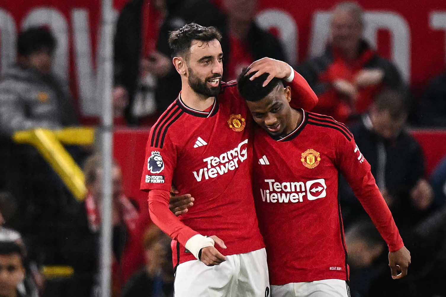 Amad da tro lai tap luyen cung Man United va co the ra san.  Anh: AFP