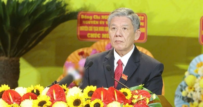 Mr. Ngo Chi Cuong, Secretary of the Vinh Long Provincial Party Committee for the 2020 - 2025 term, delivered the closing speech of the 1st Vinh Long Provincial Party Congress, term 2025 - 2030. Photo: Hoang Loc