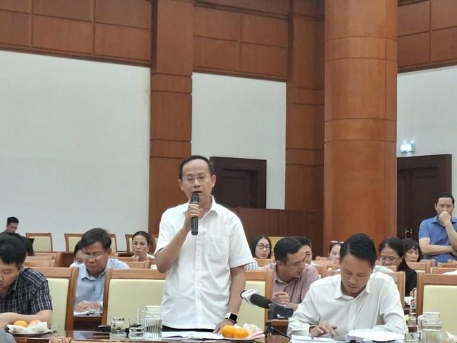 Dai dien Bo Tai chinh cho biet, co quan nay dang de xuat ap dung thue doi voi giao dich chuyen nhuong vang mieng o muc 0,1%/giao dich. Anh: Luc Giang 