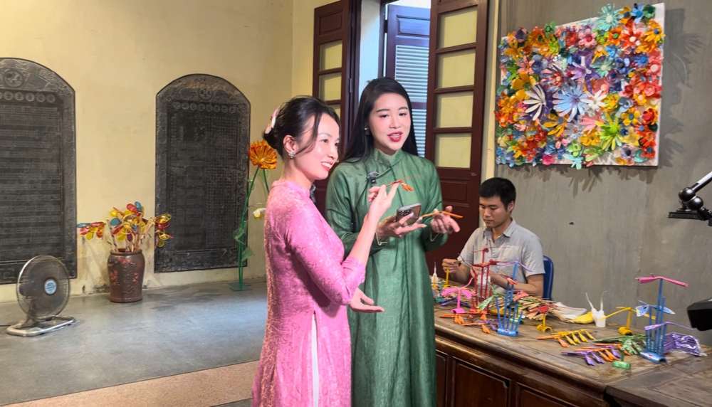 Su kien duoc to chuc nham lan toa gia tri van hoa truyen thong, gioi thieu net dep di san pho co Ha Noi toi cong dong, dac biet la gioi tre; dong thoi chao don Tet Trung thu nam 2025 va huong toi chao mung ky niem 71 nam Ngay Giai phong Thu do (10.10.1954 - 10.10.2025). Theo chan Tiktoker Hoa hau via he, du khach va khan gia co the trai nghiem tron ven mot ngay kham pha van hoa, di san tren pho co Ha Thanh.