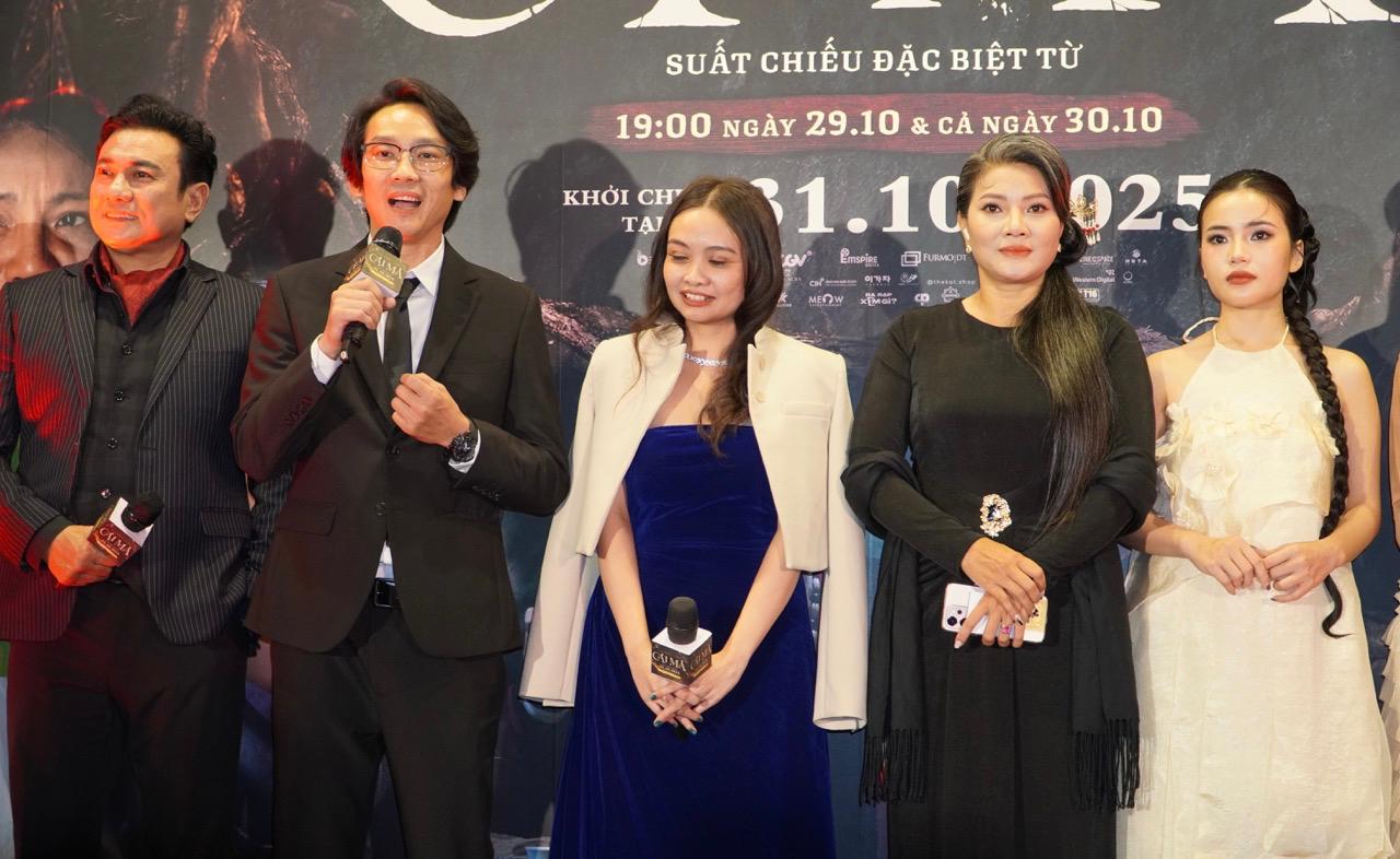 Dao dien Thang Vu (dang phat bieu). Anh: Mai Anh.