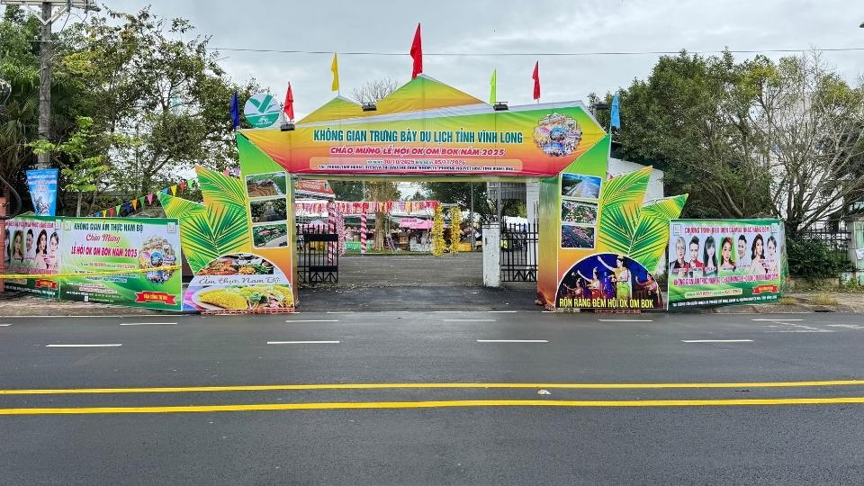 2025년 빈롱 옥옴복 축제는 10월 30일부터 11월 5일까지 진행됩니다. 사진: 호앙록