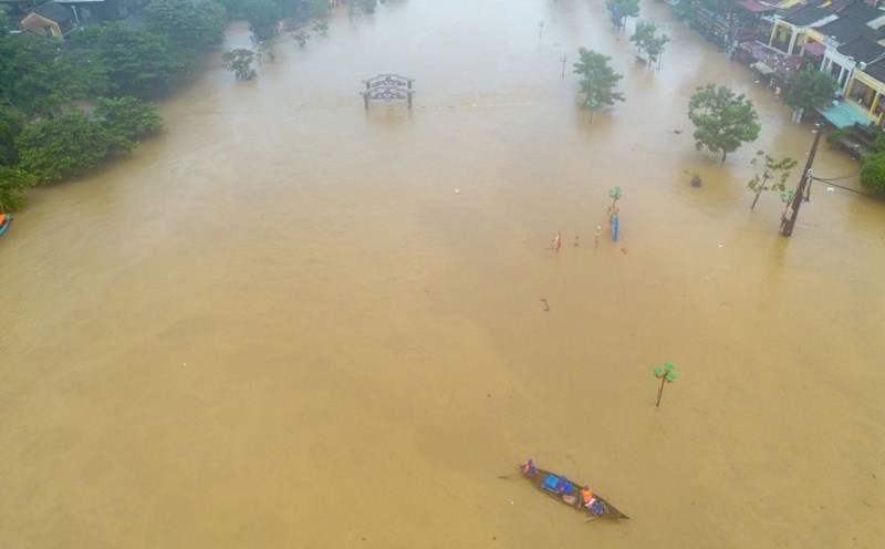 The cold air is strengthening, causing rain in the provinces from the North to the Central Central region. Photo: Viet Niem