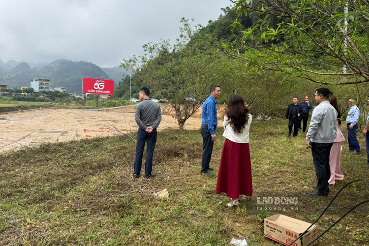 Cong tac chuan bi cho le khoi cong tai xa Muong Khuong dang duoc tich cuc thuc hien. Anh: Dinh Dai