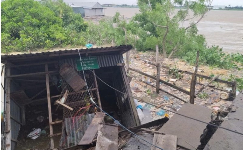 Landslide scene. Photo: My Hoa Hung Commune People's Committee
